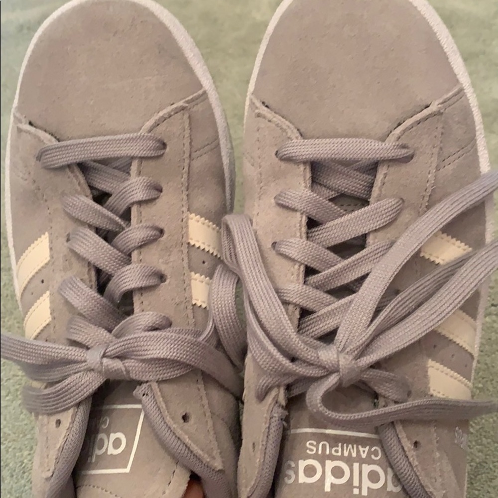 Adidas Campus suede kicks